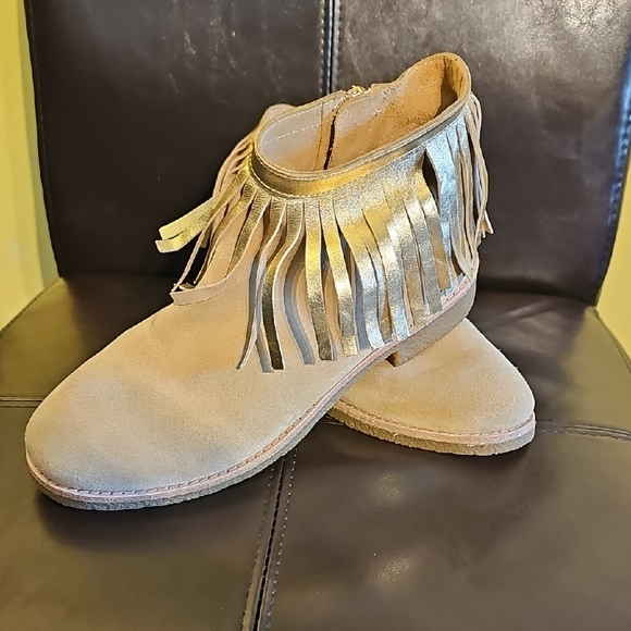NWOT Kate Spade Saks Gold Fringe Tan Ankle Booties - Picture 1 of 3